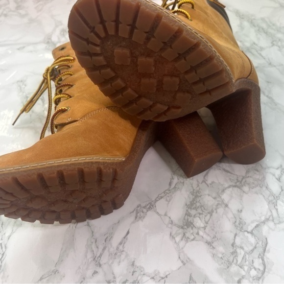 Timberland Women’s Tillston 6 Inch Wheat Boots - Picture 9 of 9